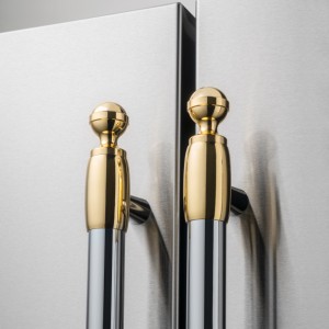 Bertazzoni dekorsats i guld för kylskåp. Collezione Metalli (901541)